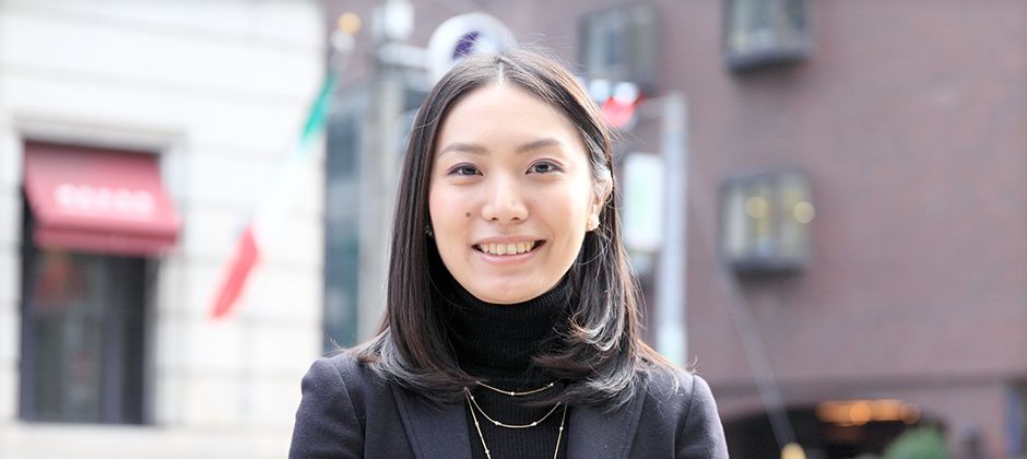 山﨑 麻央